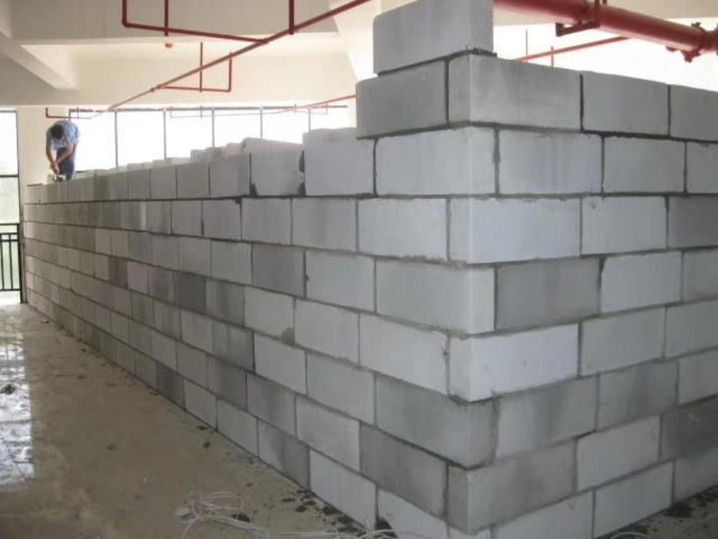 原平蒸压加气混凝土砌块承重墙静力和抗震性能的研究
